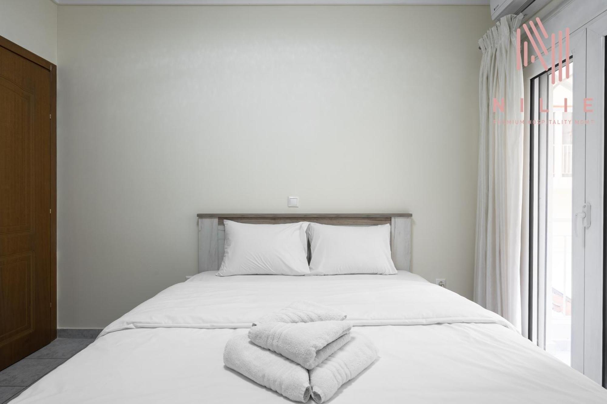 Little Paris, Nilie Hospitality Mgmt Apartment Tesalonika Bagian luar foto